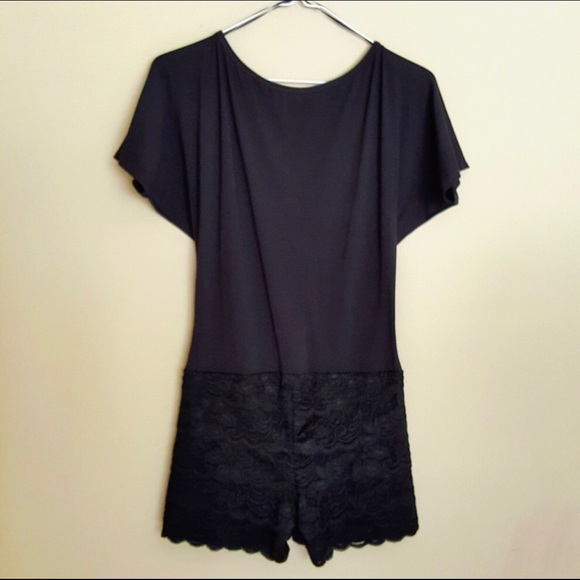 Sexy Mapale Black Lace Reversible Romper in Size M - Picture 3 of 6